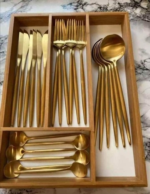 24 Piece Modern Cutlery Set For Sale