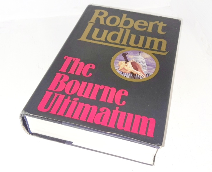 The Bourne Ultimatum | Robert Ludlam | 1/2