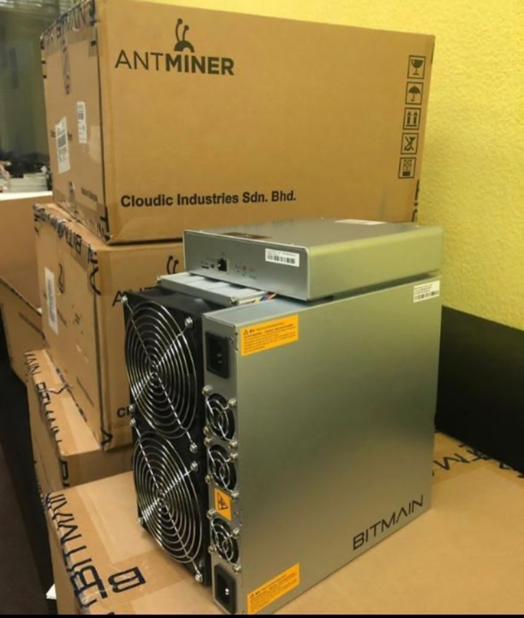 NEW Bitmain ANTMINER S19 PRO 110th/s BTC miner SHA