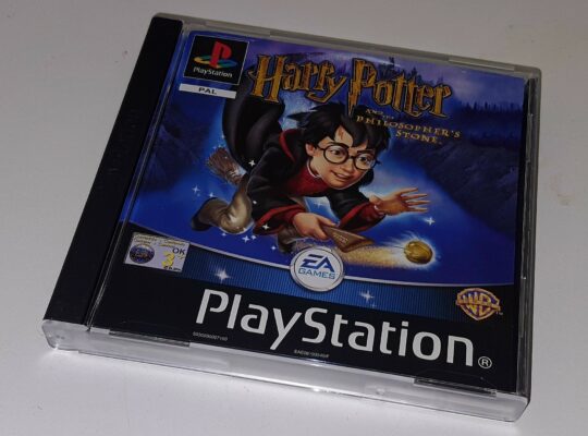 Harry Potter and the Philosopher’s Stone – PS1 – PAL – Complete