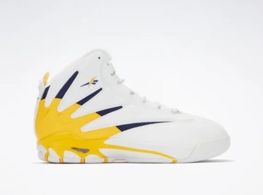 Reebok the Blast Lakers -White-Yellow-Blue – UK9 – US10
