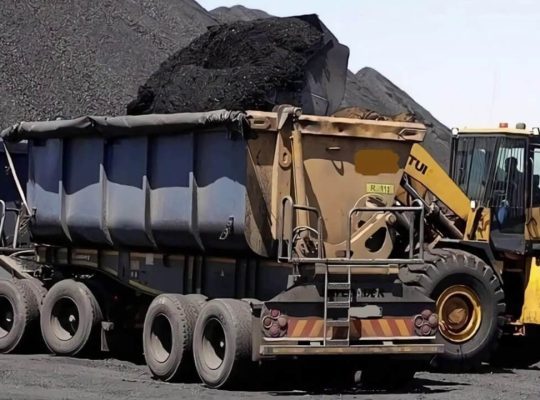 34 ton side tipper /tautliners/ flat deck trucks and trailers for hire.