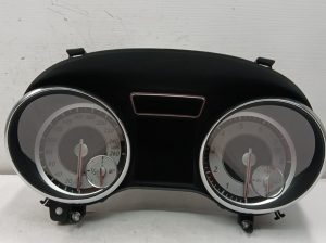 MERCEDES BENZ W156 GLA250 2014 SPEEDOMETER INSTRUMENT CLUSTER