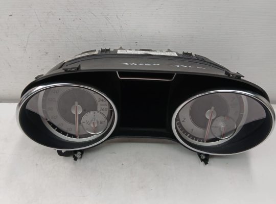 MERCEDES BENZ W156 GLA250 2014 SPEEDOMETER INSTRUMENT CLUSTER